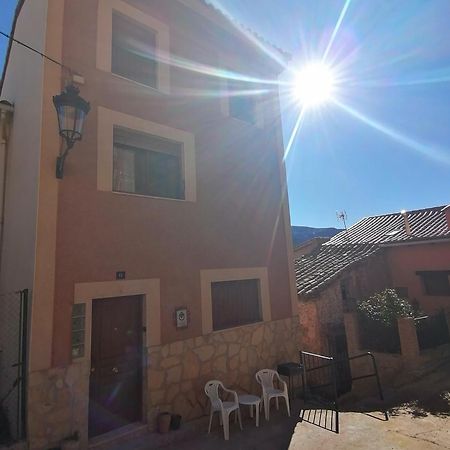 El Castillejo De Camarena De La Sierra Bagian luar foto